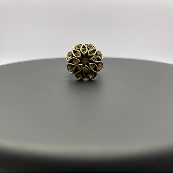 Costume Jewelry Topaz Color Crystal Women’s Ring Adjustable Band - Picture 6 of 6